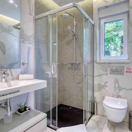 Apartment Ziza-3 By Interhome